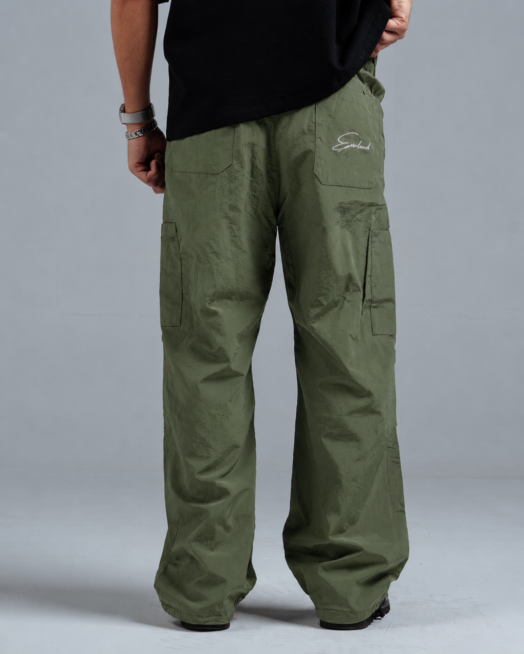 Olive Parachute