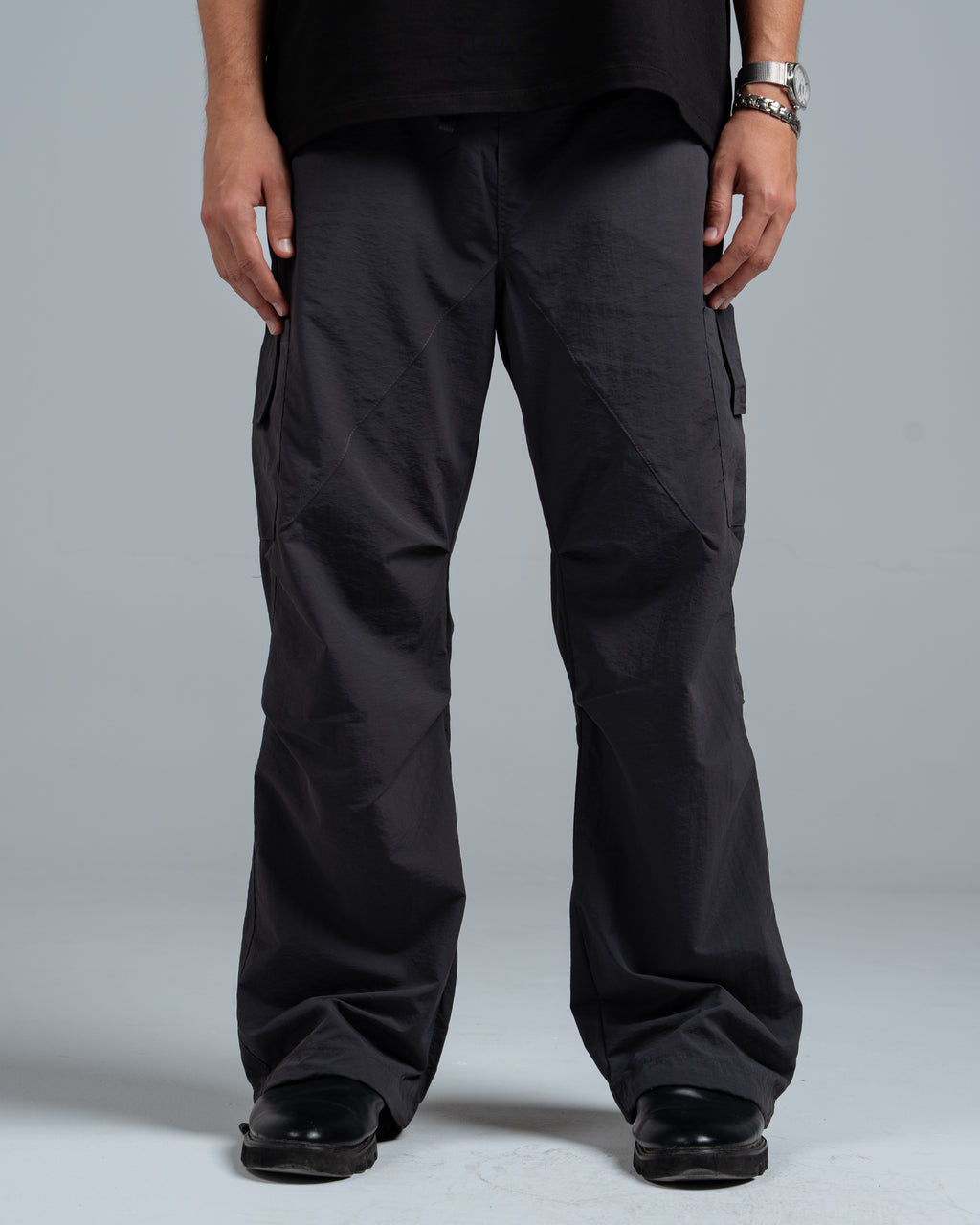Grey Parachute