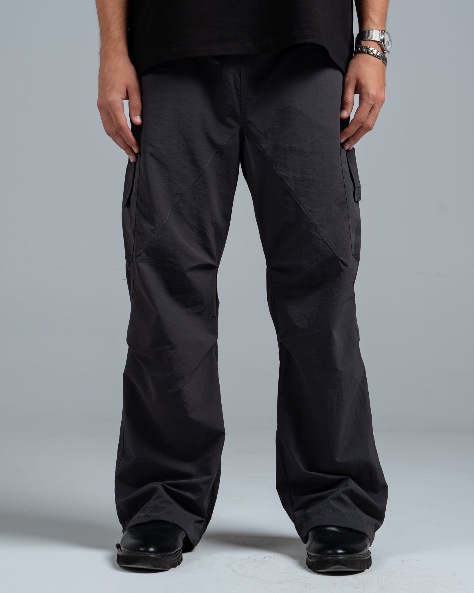 Grey Parachute
